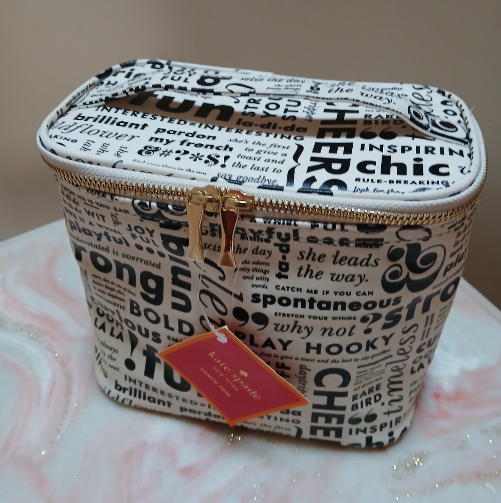 Kate Spade "What Do You Say" makeup/lunch Tote NWT